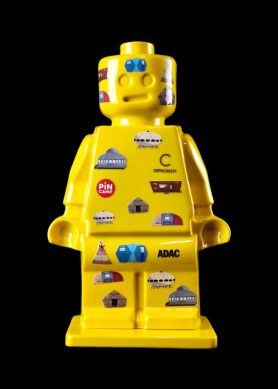 IL PREMIO ADAC Camping Gala 2023 realizzato da Alessandro Piano con la texture esclusiva di Arianna e Samuele Colciago